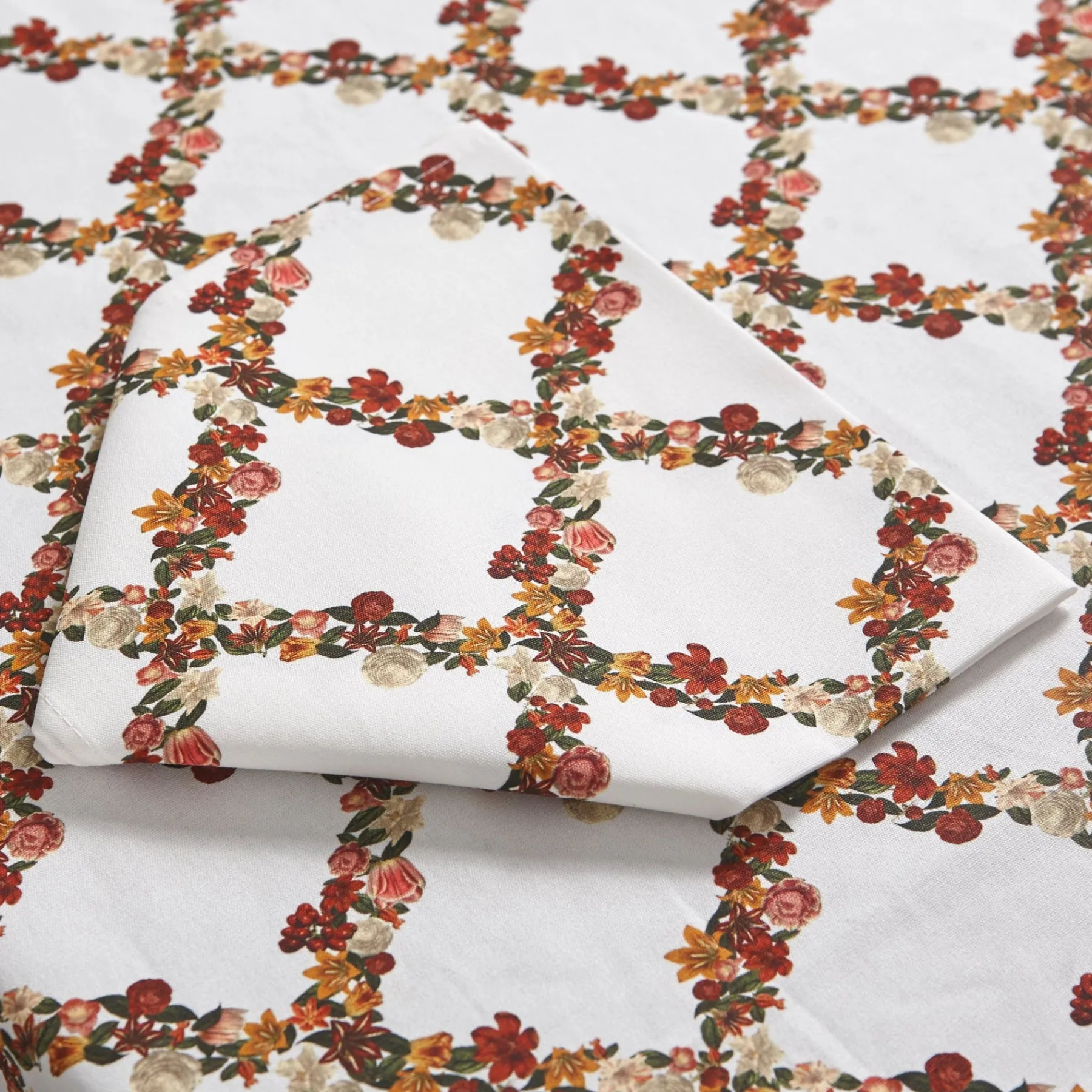 Chefanie Christmas Flower Tablecloth Hot