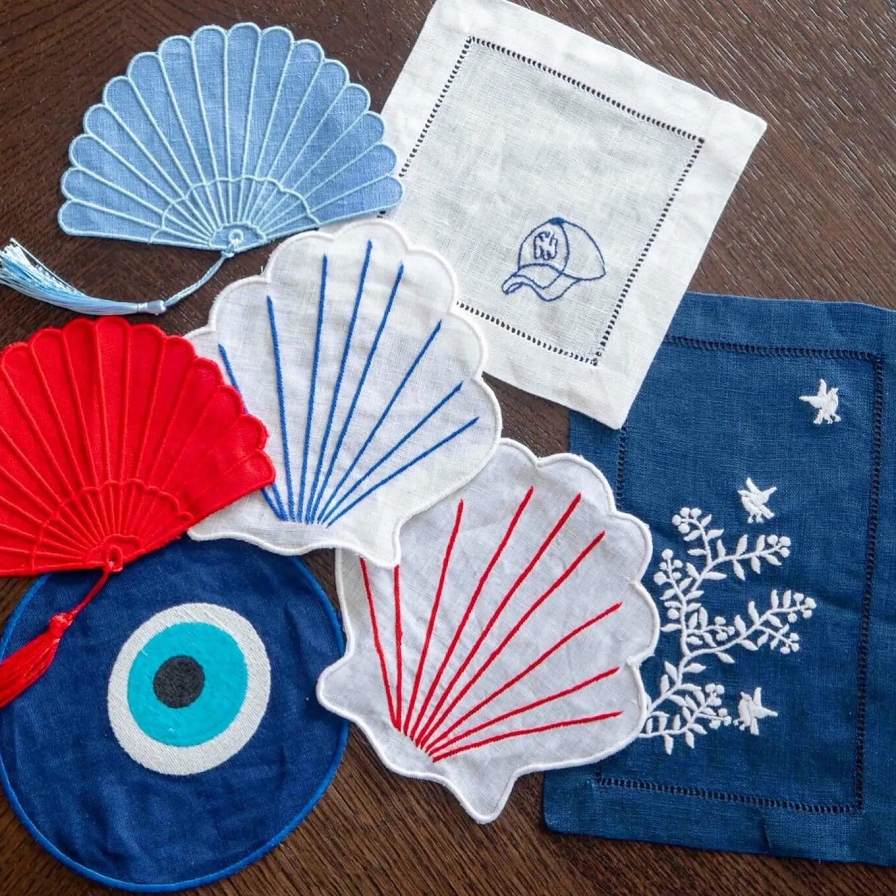 Chefanie Coral Coquilles Cocktail Napkins (4) New