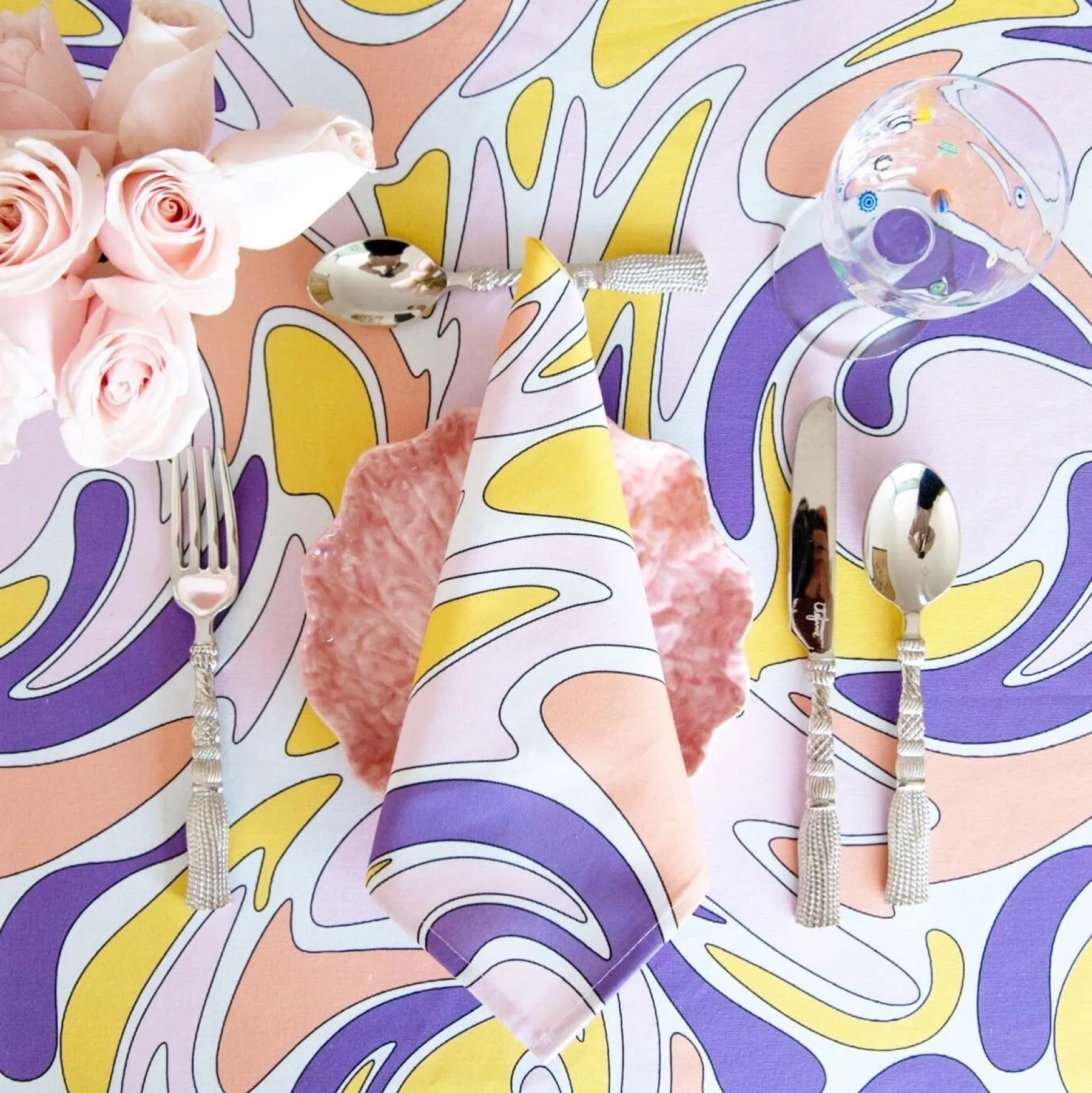 Chefanie Psychedelic Spring Napkins (4) Hot